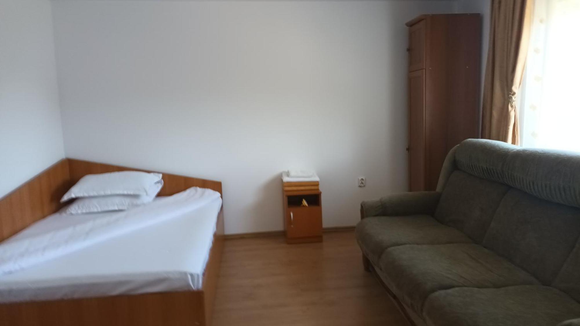 Отель Vila Nadia Oesti-Paminteni Номер фото